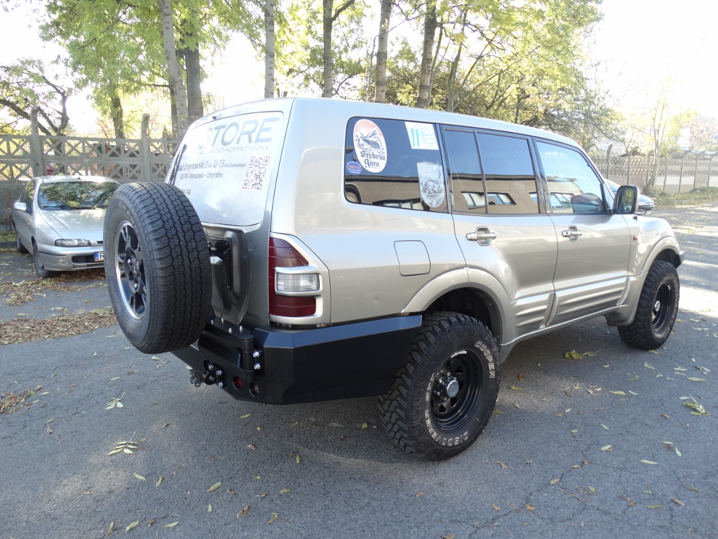 Zderzaki Mitsubishi Zderzak tylny do Mitsubishi Pajero 3